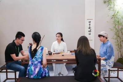 第15屆武漢國(guó)際茶產(chǎn)業(yè)博覽會(huì)暨紫砂、陶瓷、茶具用品展
